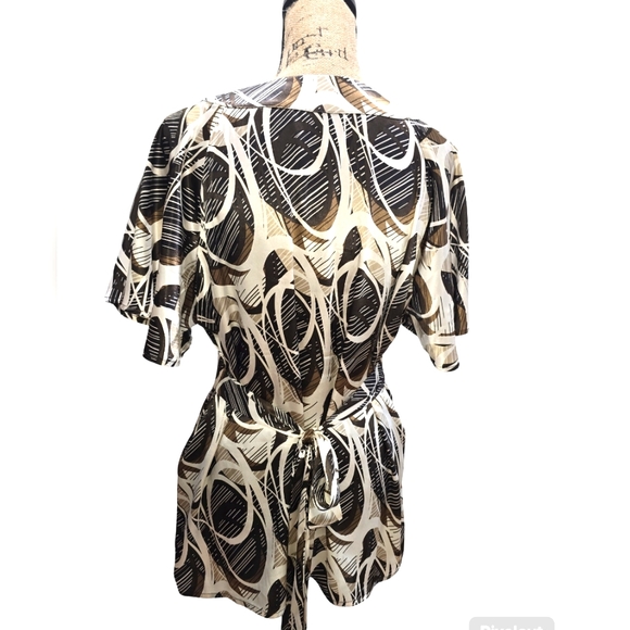 New York & Company Black/Tan/ Cream Silky Abstract Swirl Blouse – Size XL - Picture 5 of 5